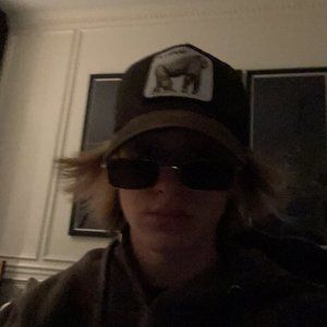 Meet your Posher, Ramonabella